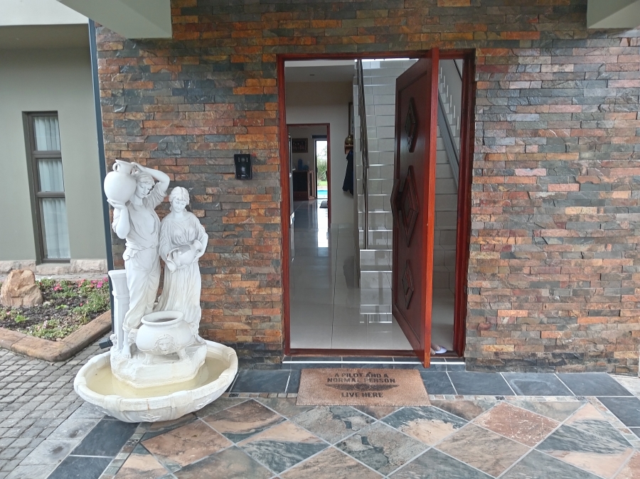 3 Bedroom Property for Sale in Oubaai Western Cape